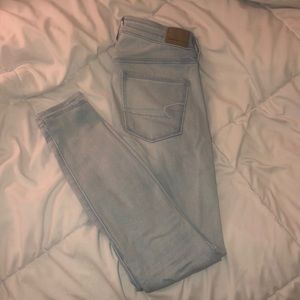 High rise light wash jeans